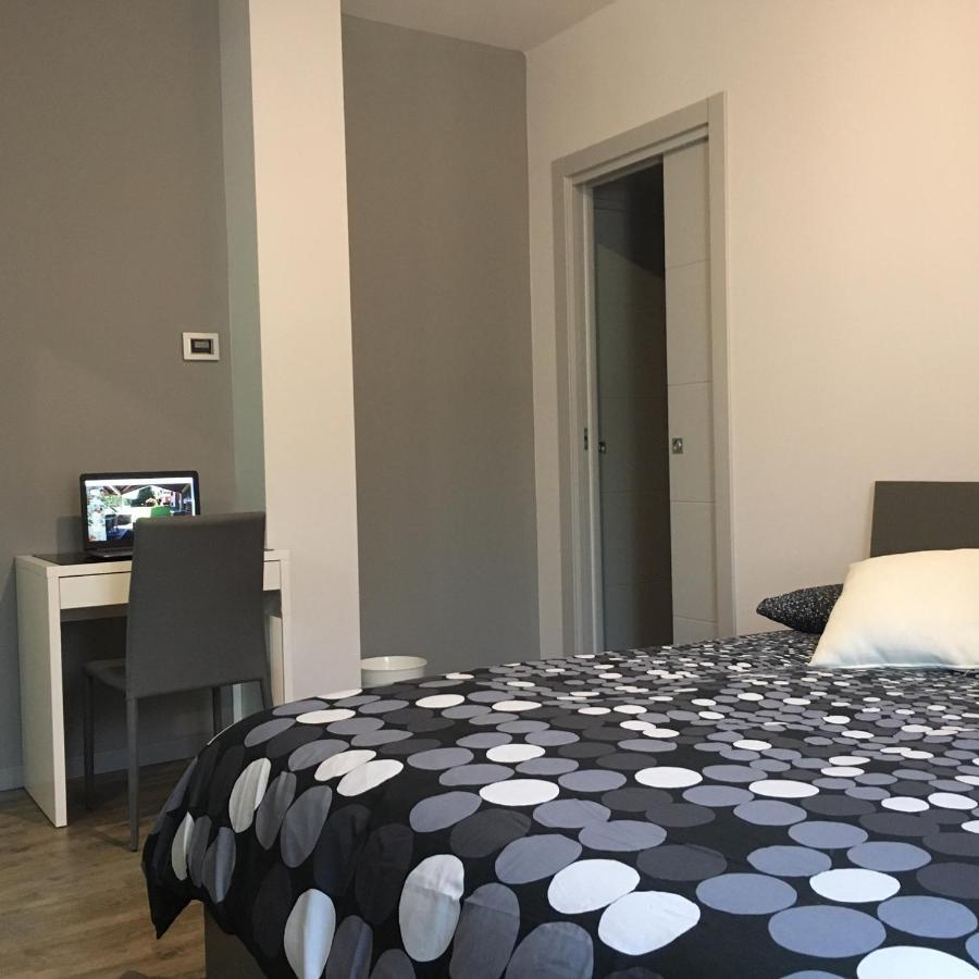 B&B Arcobaleno Longone al Segrino Exterior foto